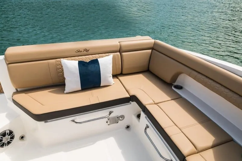 Slide: The Image of Sea Ray SDX 290 2024 - 5