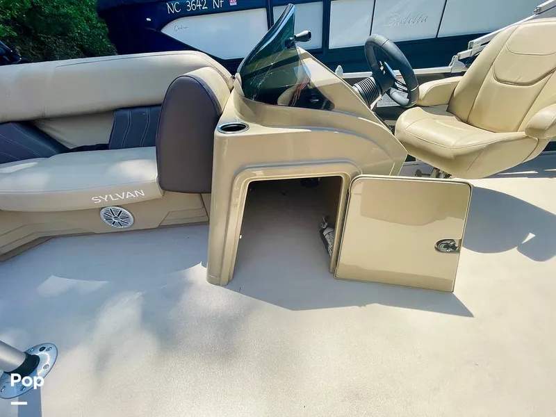 Slide: The Image of Sylvan Mirage 8520 Party Fish 2021 - 16379201