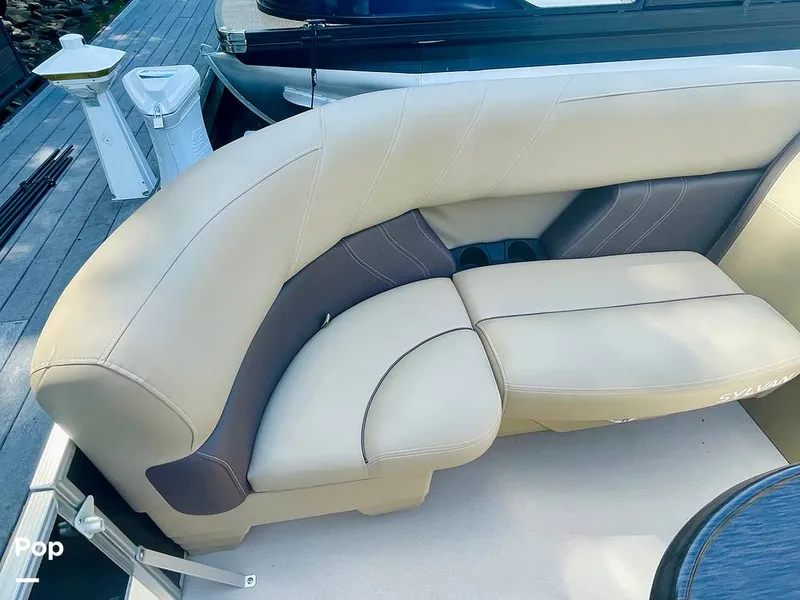 Slide: The Image of Sylvan Mirage 8520 Party Fish 2021 - 16379227