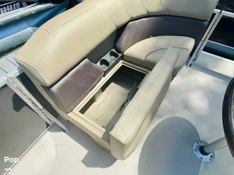 Slide: The Image of Sylvan Mirage 8520 Party Fish 2021 - 16379231