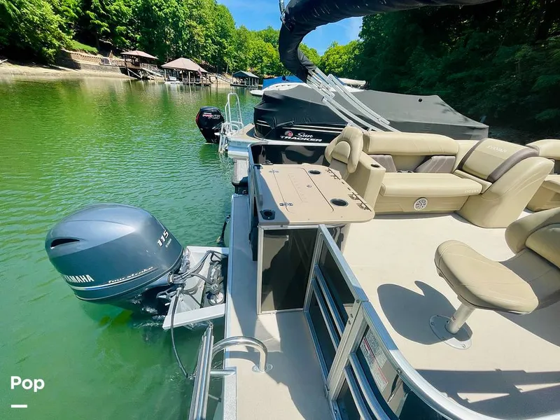 Slide: The Image of Sylvan Mirage 8520 Party Fish 2021 - 16379269