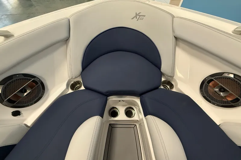 Slide: The Image of Mastercraft XT23 2021 - 28