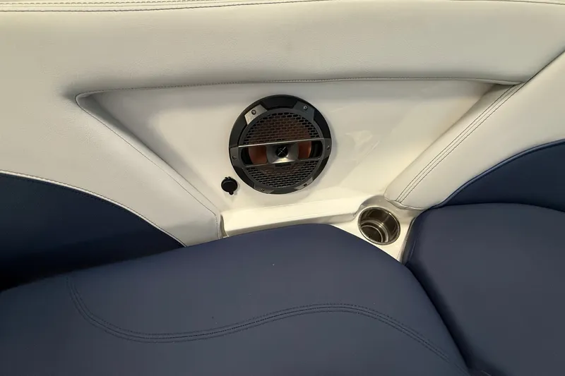 Slide: The Image of Mastercraft XT23 2021 - 29