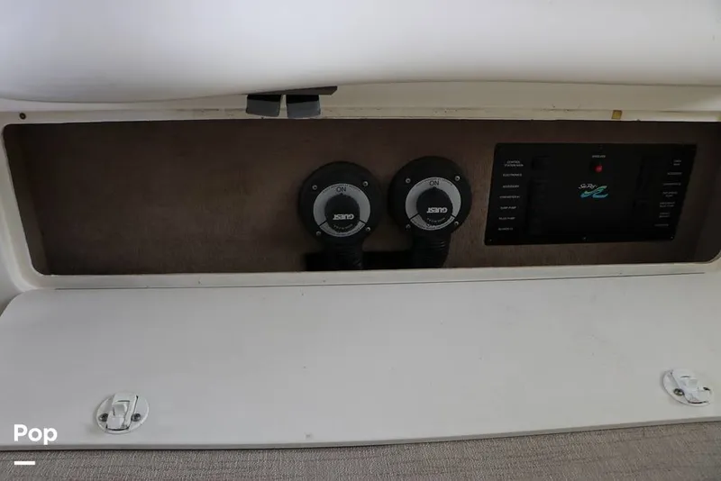 Slide: The Image of Sea Ray 310 Sundancer 1999 - 16337462