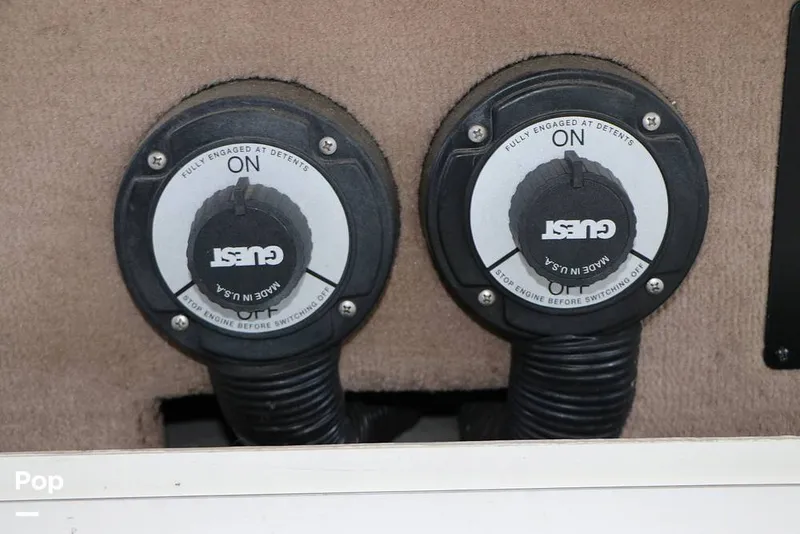 Slide: The Image of Sea Ray 310 Sundancer 1999 - 16337463