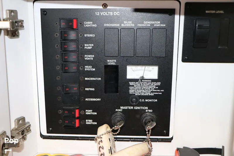 Slide: The Image of Sea Ray 310 Sundancer 1999 - 16337516