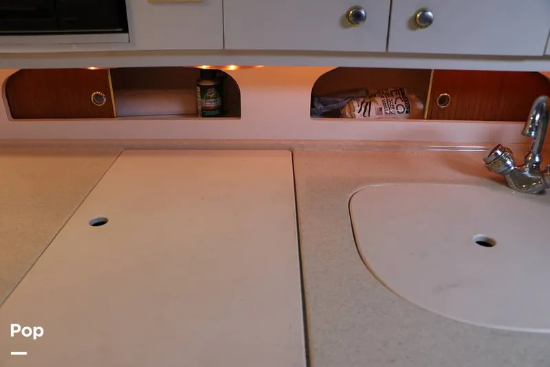 Slide: The Image of Sea Ray 310 Sundancer 1999 - 16337555