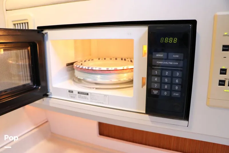 Slide: The Image of Sea Ray 310 Sundancer 1999 - 16337559