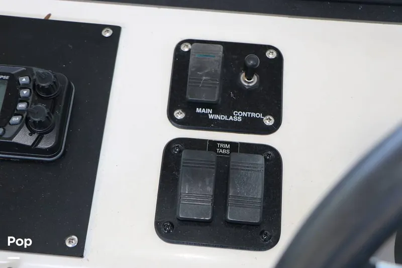 Slide: The Image of Sea Ray 310 Sundancer 1999 - 16337482