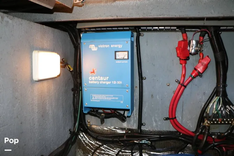 Slide: The Image of Sea Ray 310 Sundancer 1999 - 16337503