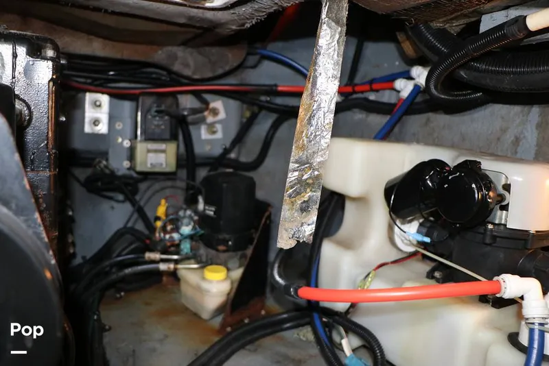 Slide: The Image of Sea Ray 310 Sundancer 1999 - 16337507