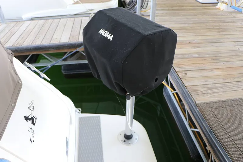 Slide: The Image of Sea Ray 310 Sundancer 1999 - 16337431