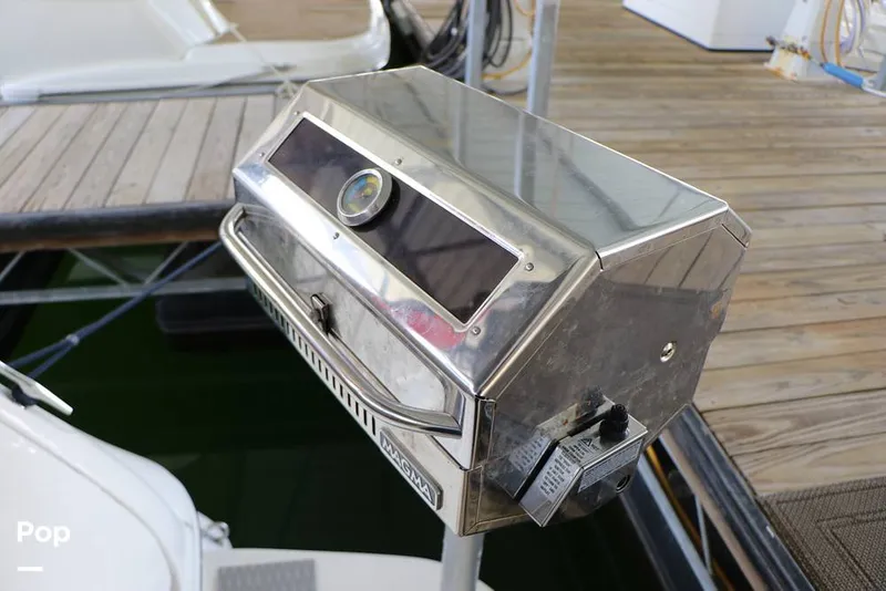 Slide: The Image of Sea Ray 310 Sundancer 1999 - 16337432