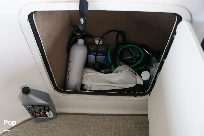 Slide: The Image of Sea Ray 310 Sundancer 1999 - 16337437