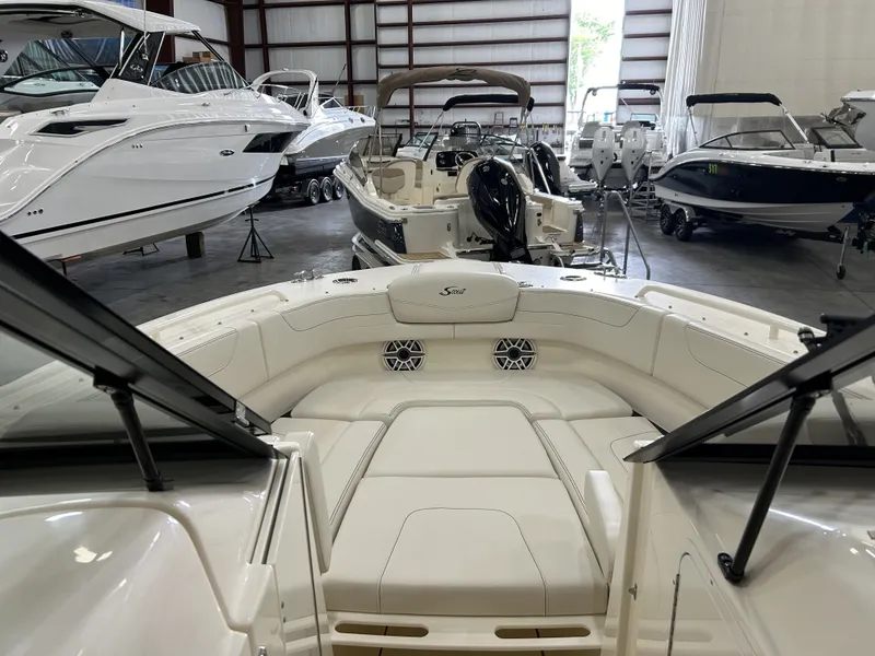 Slide: The Image of Scout 277 Dorado 2024 - 3