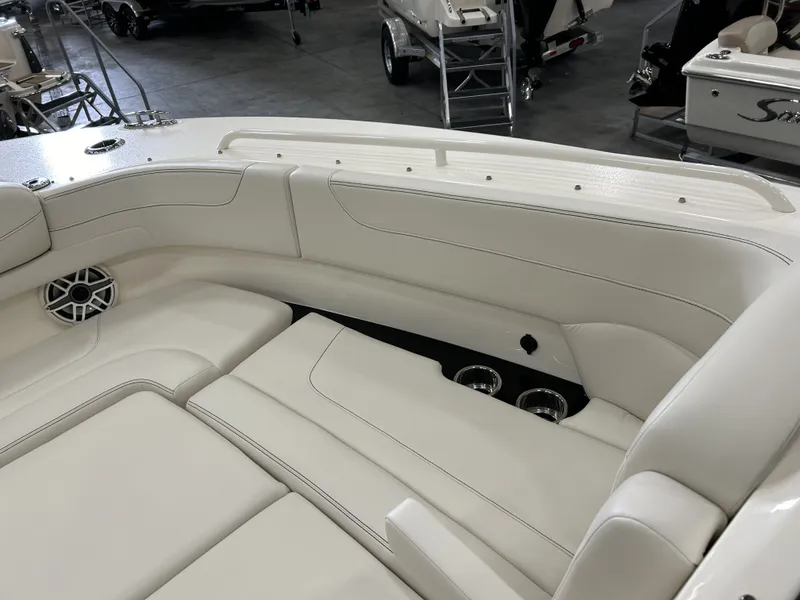 Slide: The Image of Scout 277 Dorado 2024 - 4