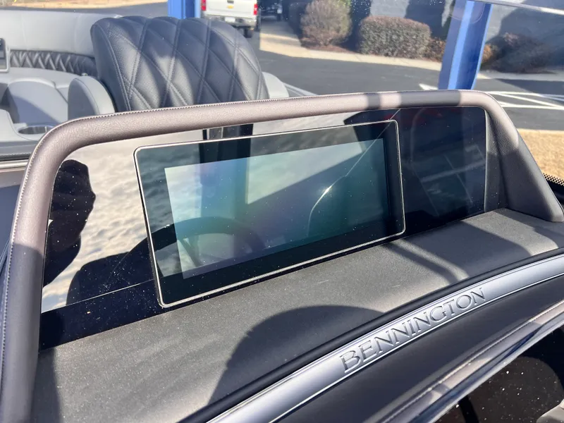 Slide: The Image of Bennington 27RXSB 2026 - 11