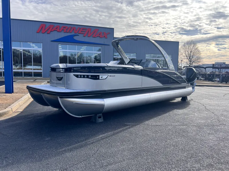 Slide: The Image of Bennington 27RXSB 2026 - 2