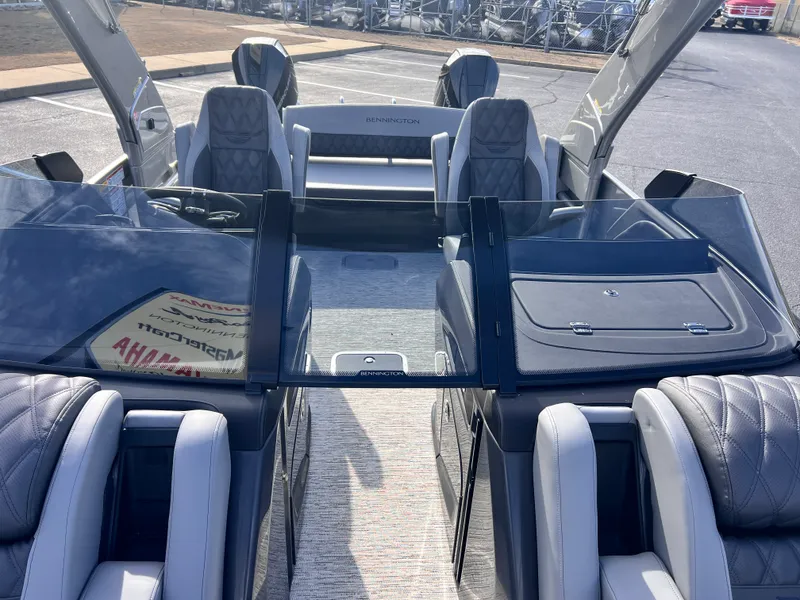 Slide: The Image of Bennington 27RXSB 2026 - 22