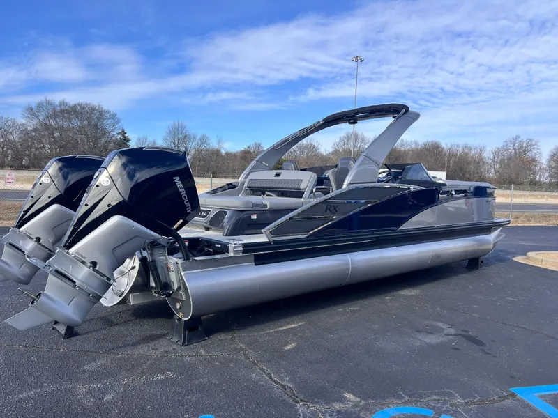 Slide: The Image of Bennington 27RXSB 2026 - 4