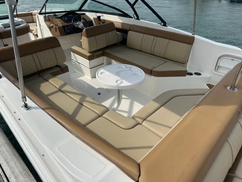 Slide: The Image of Sea Ray 270 SDX OUTBOARD 2015 - 2