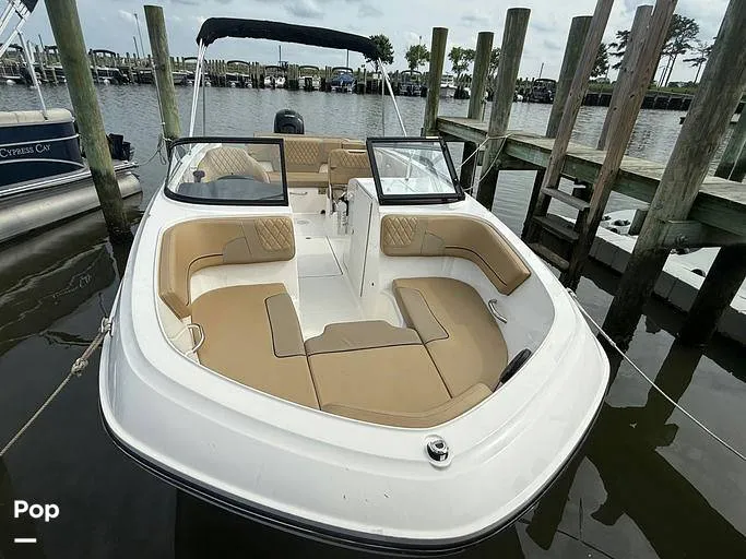 Slide: The Image of Bayliner VR6 OB 2025 - 16339716