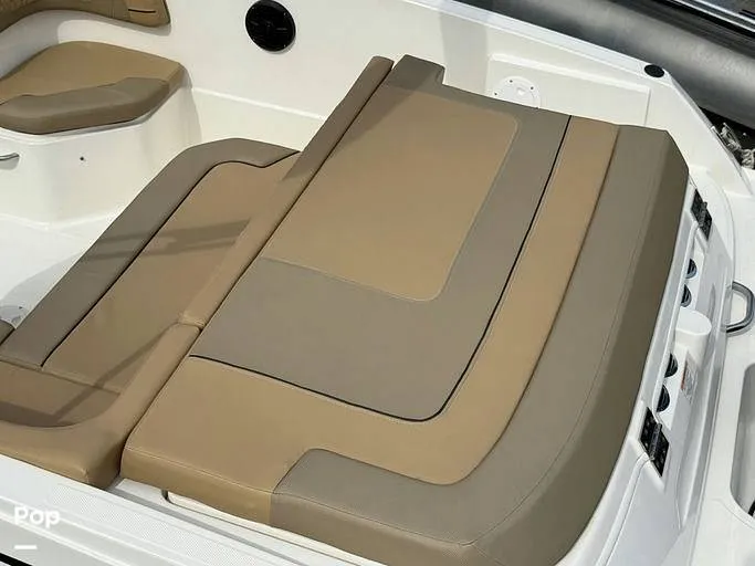 Slide: The Image of Bayliner VR6 OB 2025 - 16339727