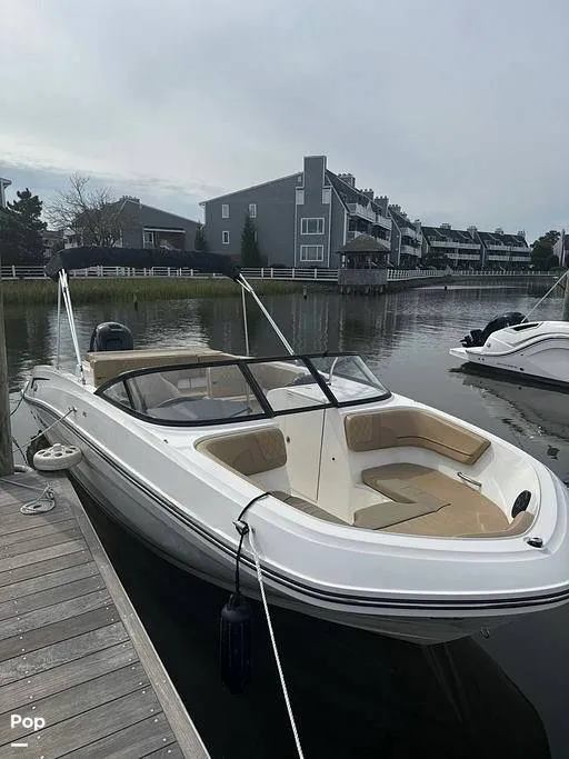 The Image of Bayliner VR6 OB 2025 - 16339736