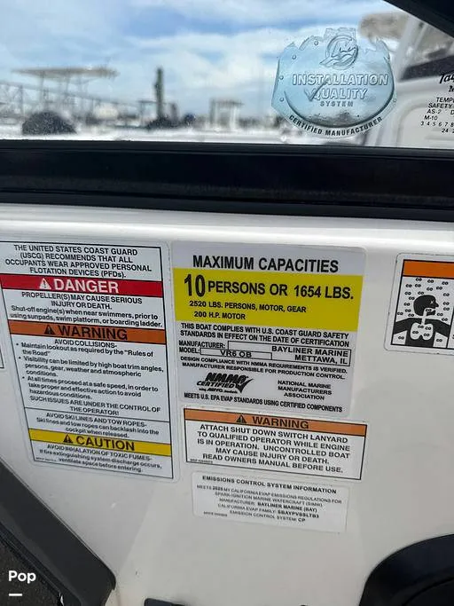 Slide: The Image of Bayliner VR6 OB 2025 - 16339741