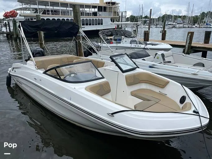 The Image of Bayliner VR6 OB 2025 - 16339754