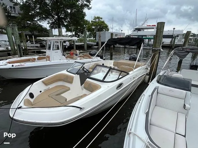 Slide: The Image of Bayliner VR6 OB 2025 - 16339757