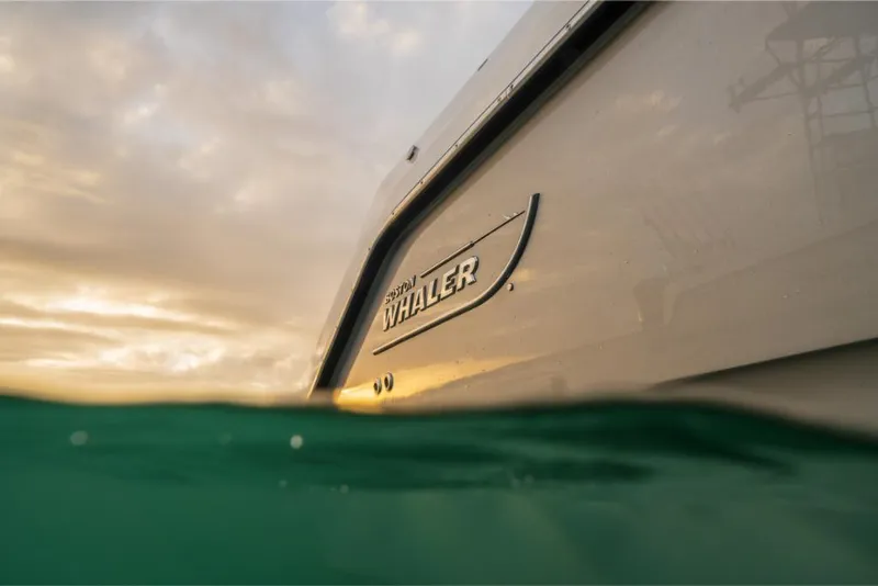 Slide: The Image of Boston Whaler 360 Outrage 2026 - 182