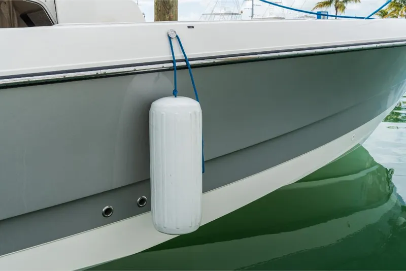 Slide: The Image of Boston Whaler 360 Outrage 2026 - 96