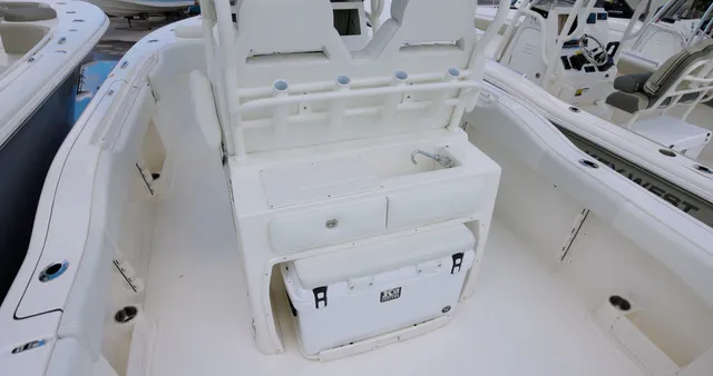 Slide: The Image of Key West Boats 263 FS 2025 - 6