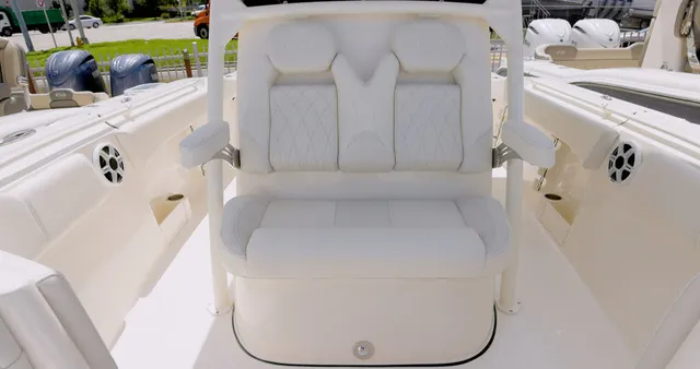 Slide: The Image of Key West Boats 263 FS 2025 - 13