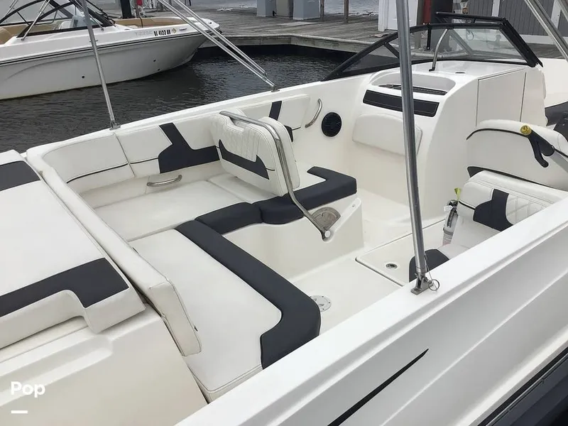 Slide: The Image of Bayliner VR6 OB 2024 - 16782553