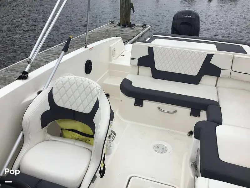 Slide: The Image of Bayliner VR6 OB 2024 - 16782581