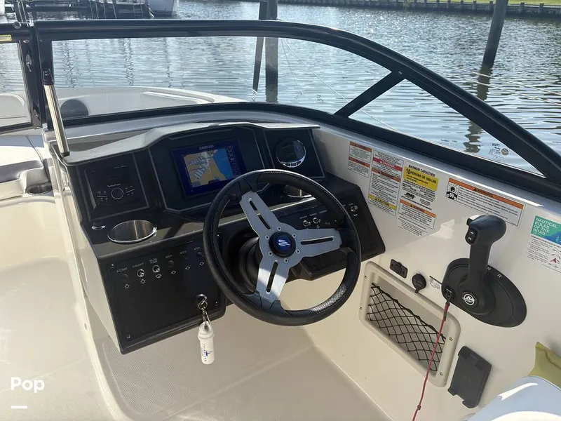 Slide: The Image of Bayliner VR6 OB 2024 - 16349289