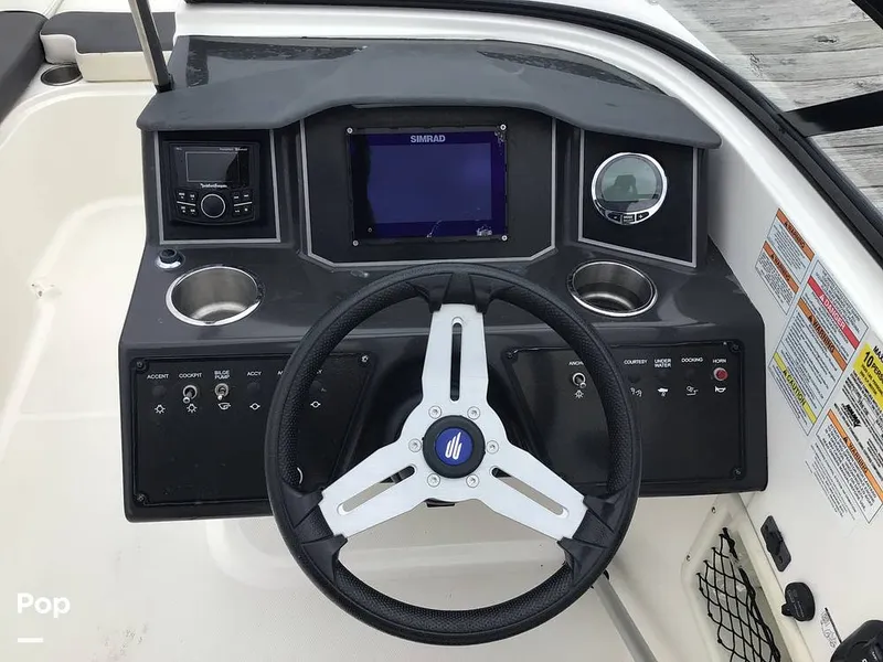 Slide: The Image of Bayliner VR6 OB 2024 - 16782563