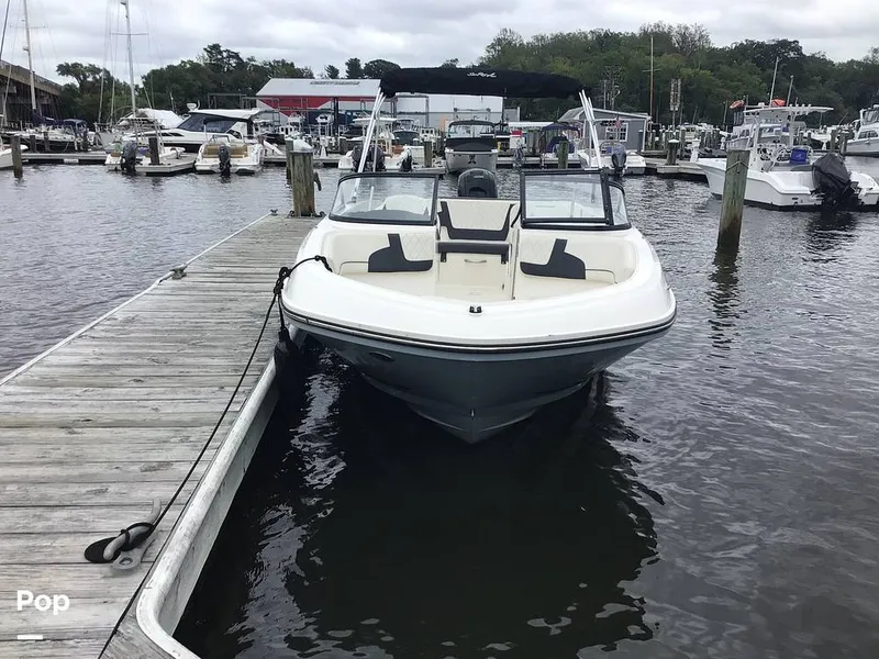The Image of Bayliner VR6 OB 2024 - 16782543