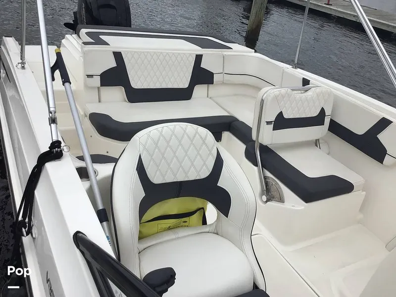 Slide: The Image of Bayliner VR6 OB 2024 - 16782540