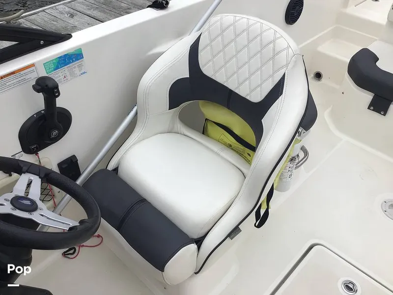 Slide: The Image of Bayliner VR6 OB 2024 - 16782561