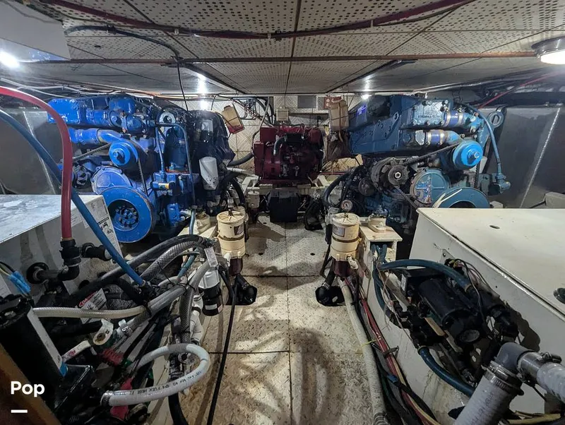 Slide: The Image of Marine Trader Tradewinds 47 1987 - 16365603