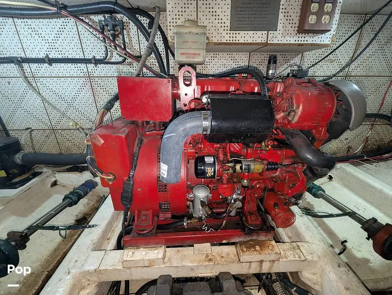 Slide: The Image of Marine Trader Tradewinds 47 1987 - 16365616