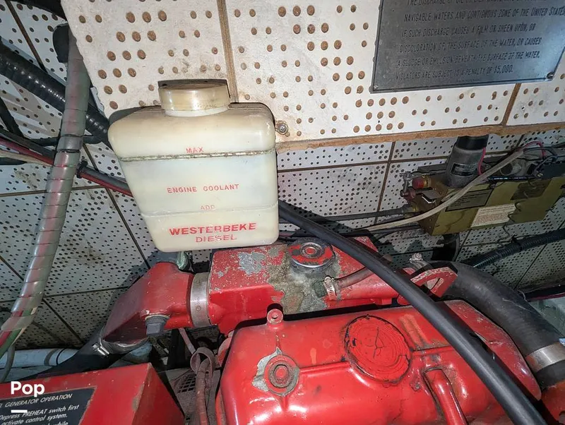 Slide: The Image of Marine Trader Tradewinds 47 1987 - 16365618