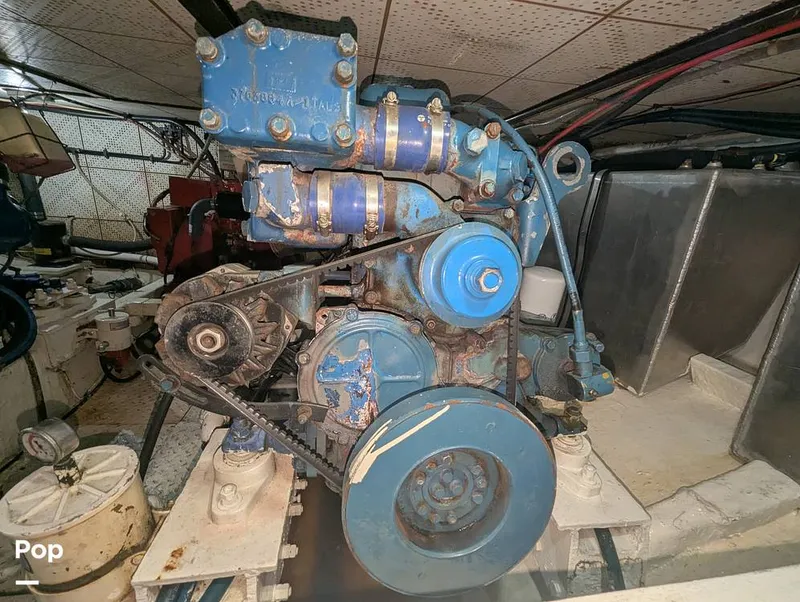 Slide: The Image of Marine Trader Tradewinds 47 1987 - 16365626