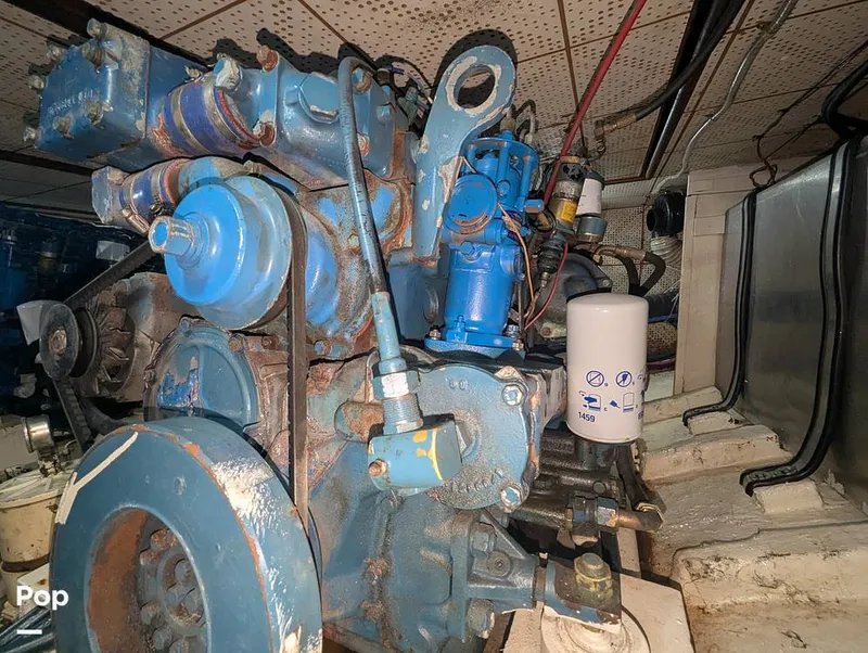 Slide: The Image of Marine Trader Tradewinds 47 1987 - 16365627