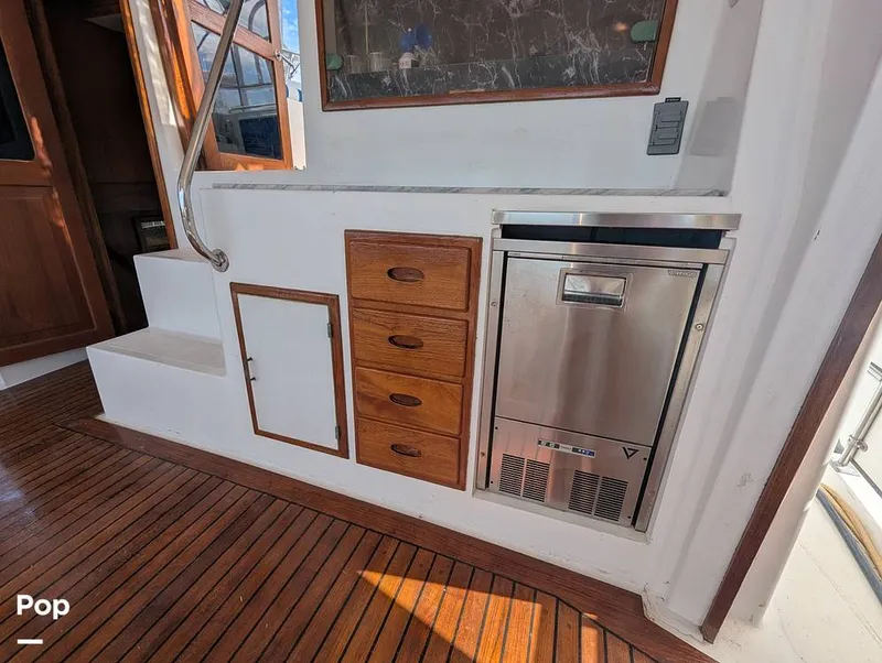 Slide: The Image of Marine Trader Tradewinds 47 1987 - 16365657