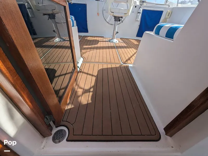 Slide: The Image of Marine Trader Tradewinds 47 1987 - 16365661