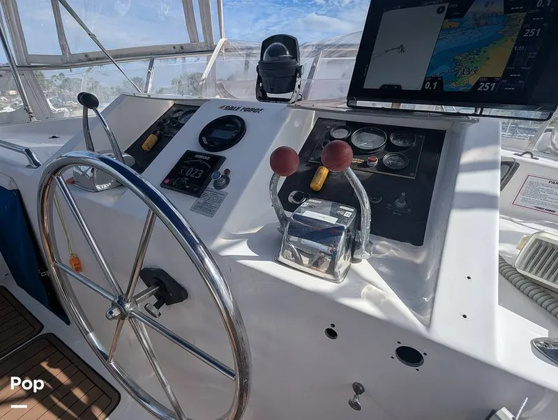 Slide: The Image of Marine Trader Tradewinds 47 1987 - 16365670